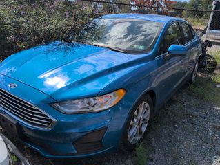 2020 Ford Fusion SE - Exterior Front Left Corner Image